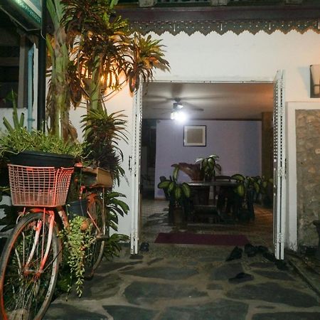 Frangipani Guesthouse Luang Prabang Exterior foto